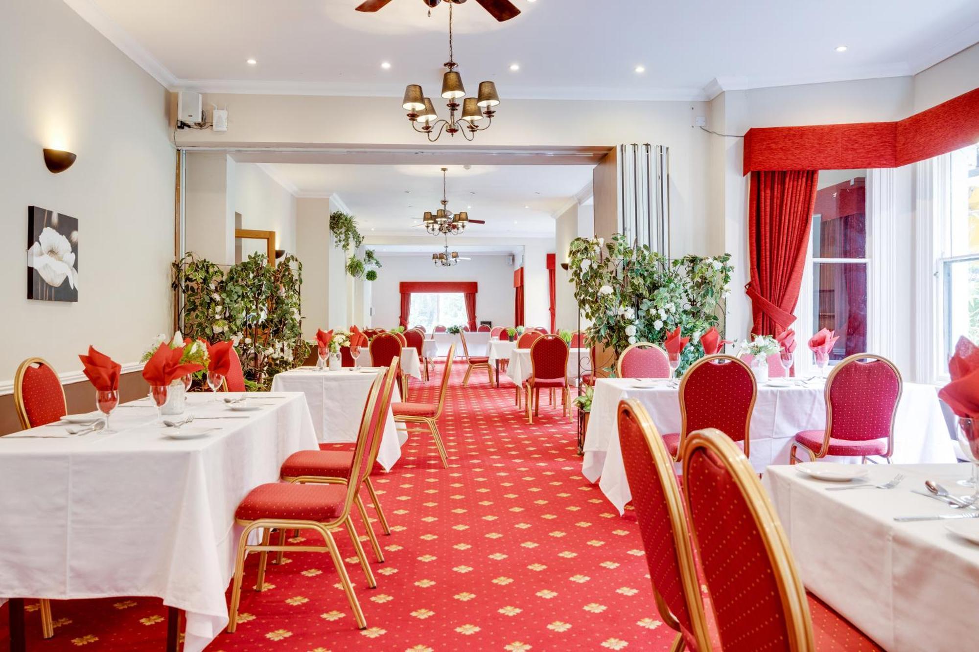 Old Rose And Crown Hotel Birmingham Rubery Bagian luar foto