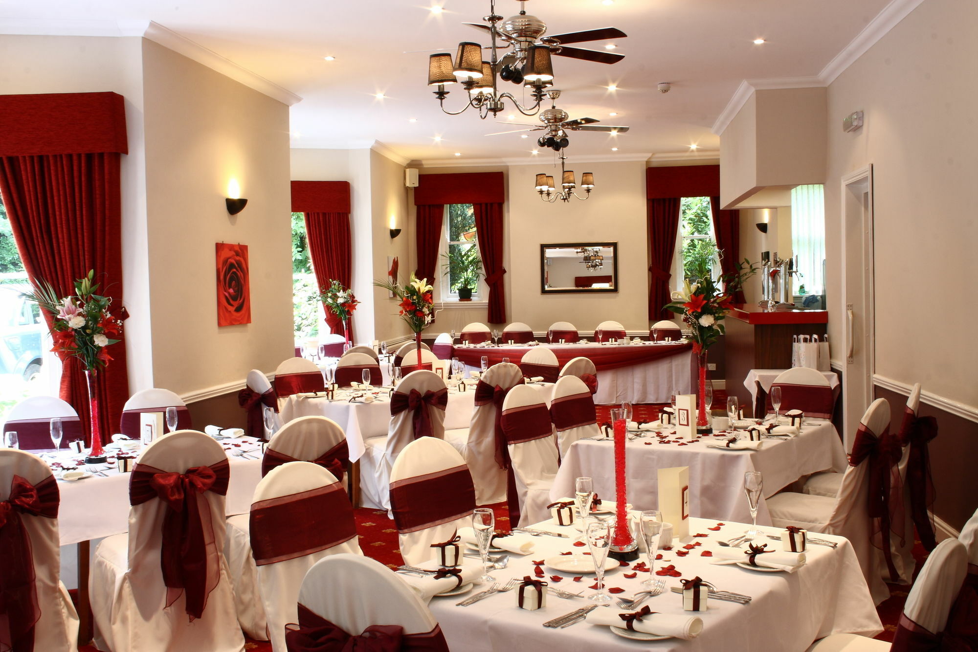 Old Rose And Crown Hotel Birmingham Rubery Bagian luar foto
